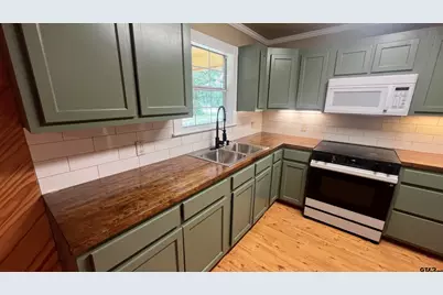 22712 Creekwood Dr., Flint, TX 75762 - Photo 9
