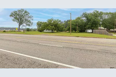 10879 E State Highway 64, Tyler, TX 75707 - Photo 17