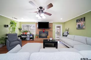 110 Cheryl St, Longview, TX 75604 - Photo 3