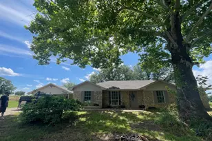 2970 Cr 2110, Pittsburg, TX 75686 - Photo 1