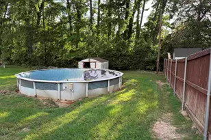 203 N Paradise Dr, Overton, TX 75684 - Photo 33