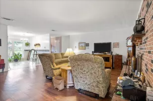 1002 S Lide Ave, Mt Pleasant, TX 75455 - Photo 9
