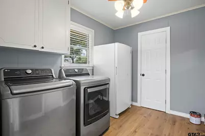 408 Rosewood, Mt Pleasant, TX 75455 - Photo 15