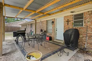 408 Rosewood, Mt Pleasant, TX 75455 - Photo 25