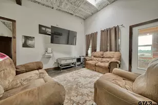 6899 N State Hwy 19, Palestine, TX 75803 - Photo 7