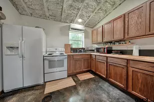6899 N State Hwy 19, Palestine, TX 75803 - Photo 11
