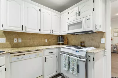 19234 Honeysuckle Drive, Flint, TX 75762 - Photo 13
