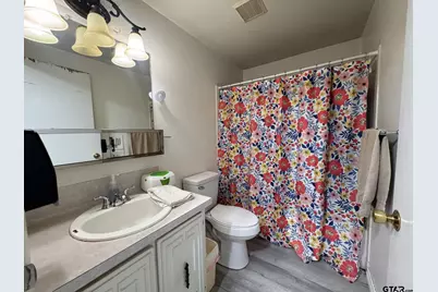 302 N O'Tyson, Mt Pleasant, TX 75455 - Photo 13