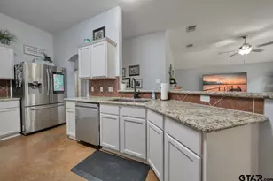 1306 Swinging Bridge Rd, Longview, TX 75604 - Photo 15