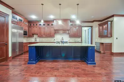 3025 Stonegate Blvd, Tyler, TX 75703 - Photo 11