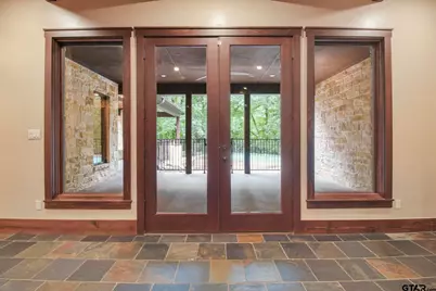 3025 Stonegate Blvd, Tyler, TX 75703 - Photo 9