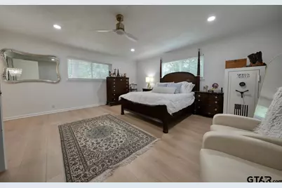 203 Texas Dr, Hideaway, TX 75771 - Photo 31