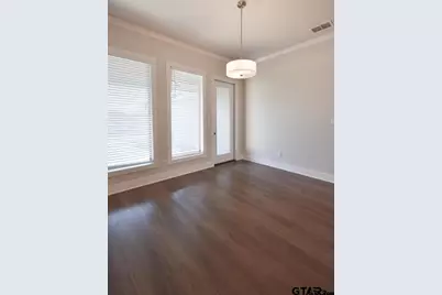 7012 Hillside Avenue, Tyler, TX 75707 - Photo 3