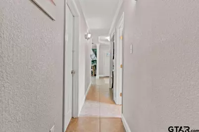 208 Richardson Street, Longview, TX 75602 - Photo 9
