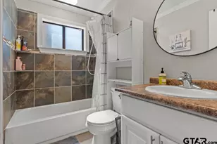 208 Richardson St, Longview, TX 75602 - Photo 15