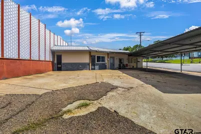 101 W Duval, Troup, TX 75789 - Photo 15