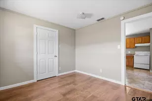 108 McClung St, Winona, TX 75792 - Photo 13