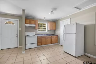 108 McClung St, Winona, TX 75792 - Photo 25