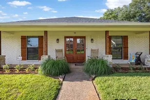 717 Meadow Creek Dr, Tyler, TX 75703 - Photo 3