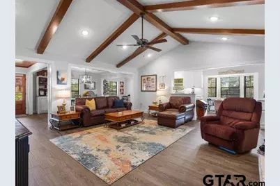 717 Meadow Creek Drive, Tyler, TX 75703 - Photo 15
