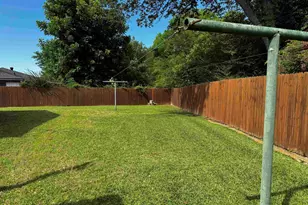 106 Southview Dr, Henderson, TX 75654 - Photo 37