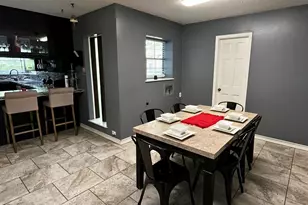 410 E 4th St, Mount Pleasant, TX 75455 - Photo 7