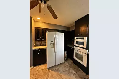 410 E 4th Street, Mount Pleasant, TX 75455 - Photo 15