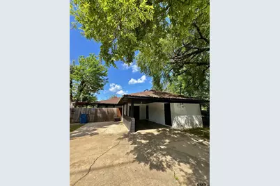 410 E 4th Street, Mount Pleasant, TX 75455 - Photo 3