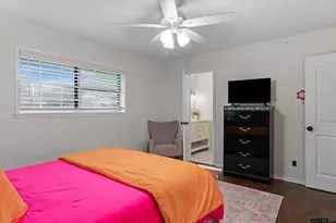 2203 Woodbine, Gladewater, TX 75647 - Photo 21