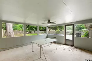 2005 Happy St, Mt Pleasant, TX 75455 - Photo 35