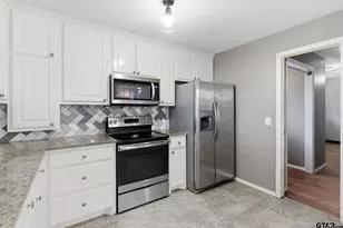 2005 Happy St, Mt Pleasant, TX 75455 - Photo 11