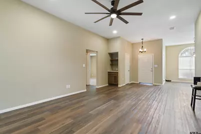 514 Juanita, Chandler, TX 75758 - Photo 9