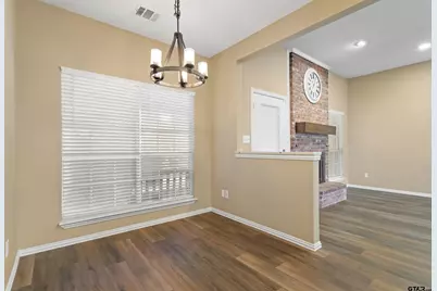 514 Juanita, Chandler, TX 75758 - Photo 13