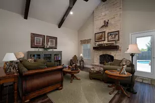 705 Reno, Chandler, TX 75758 - Photo 5
