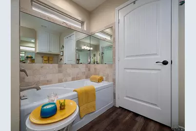 705 Reno, Chandler, TX 75758 - Photo 17