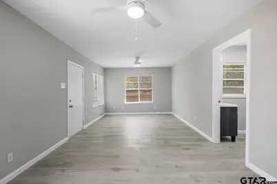 253 N Pecan, Van, TX 75790 - Photo 5