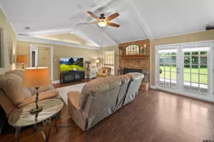 809 W Rieck, Tyler, TX 75703 - Photo 11
