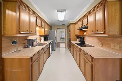 809 W Rieck, Tyler, TX 75703 - Photo 13