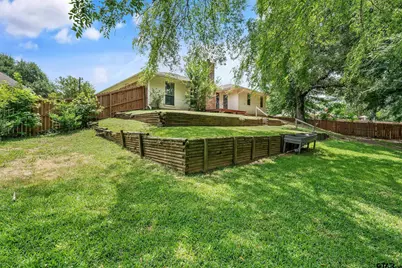 607 E Woodhaven St., White Oak, TX 75693 - Photo 29