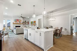 7177 Alexander, Tyler, TX 75707 - Photo 3