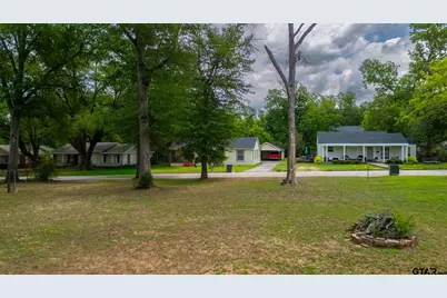 2121 S Sneed, Tyler, TX 75701 - Photo 17