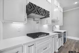 16927 Sawyer Wy, Lindale, TX 75771 - Photo 17