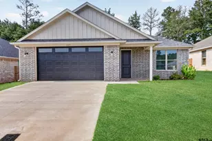 257 Oak Vly Dr, Gilmer, TX 75644 - Photo 1