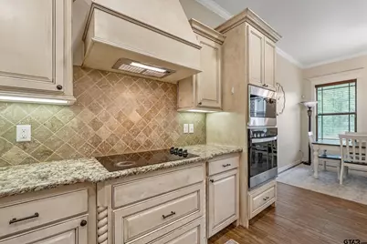 15874 Crazy Horse Dr, Lindale, TX 75771 - Photo 9