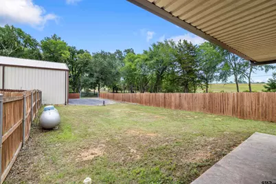 16742 Meadow Crest, Lindale, TX 75771 - Photo 35