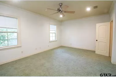 4045 Stonegate Blvd, Tyler, TX 75703 - Photo 21