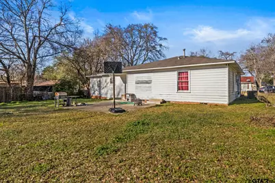 1210 E 4th, Mt Pleasant, TX 75455 - Photo 5