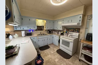306 Floyd St, Winnsboro, TX 75494 - Photo 9
