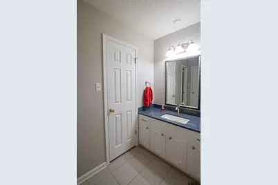 604 Hampshire St, Longview, TX 75605 - Photo 29