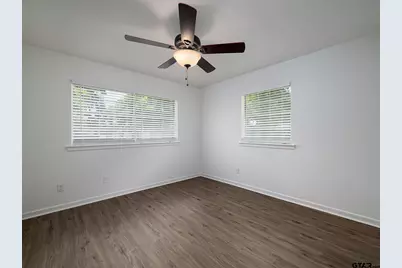 423 Hardee Dr, Chandler, TX 75758 - Photo 11